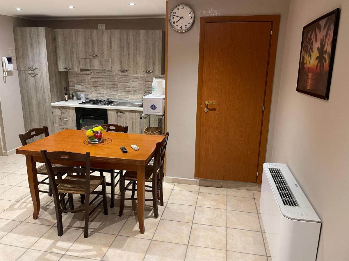 Del Corso Apartment Palese Airport Бари Экстерьер фото